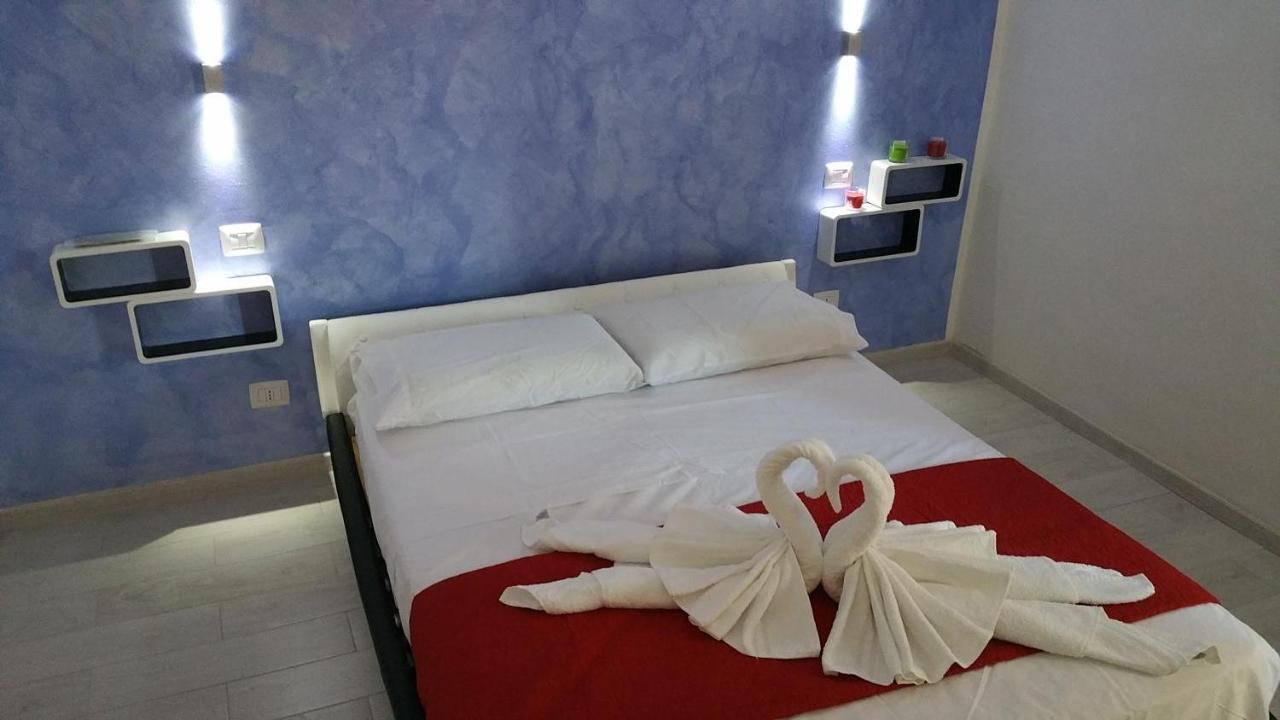 アックアッペーザ A Due Passi Dal Mare Bed & Breakfast エクステリア 写真